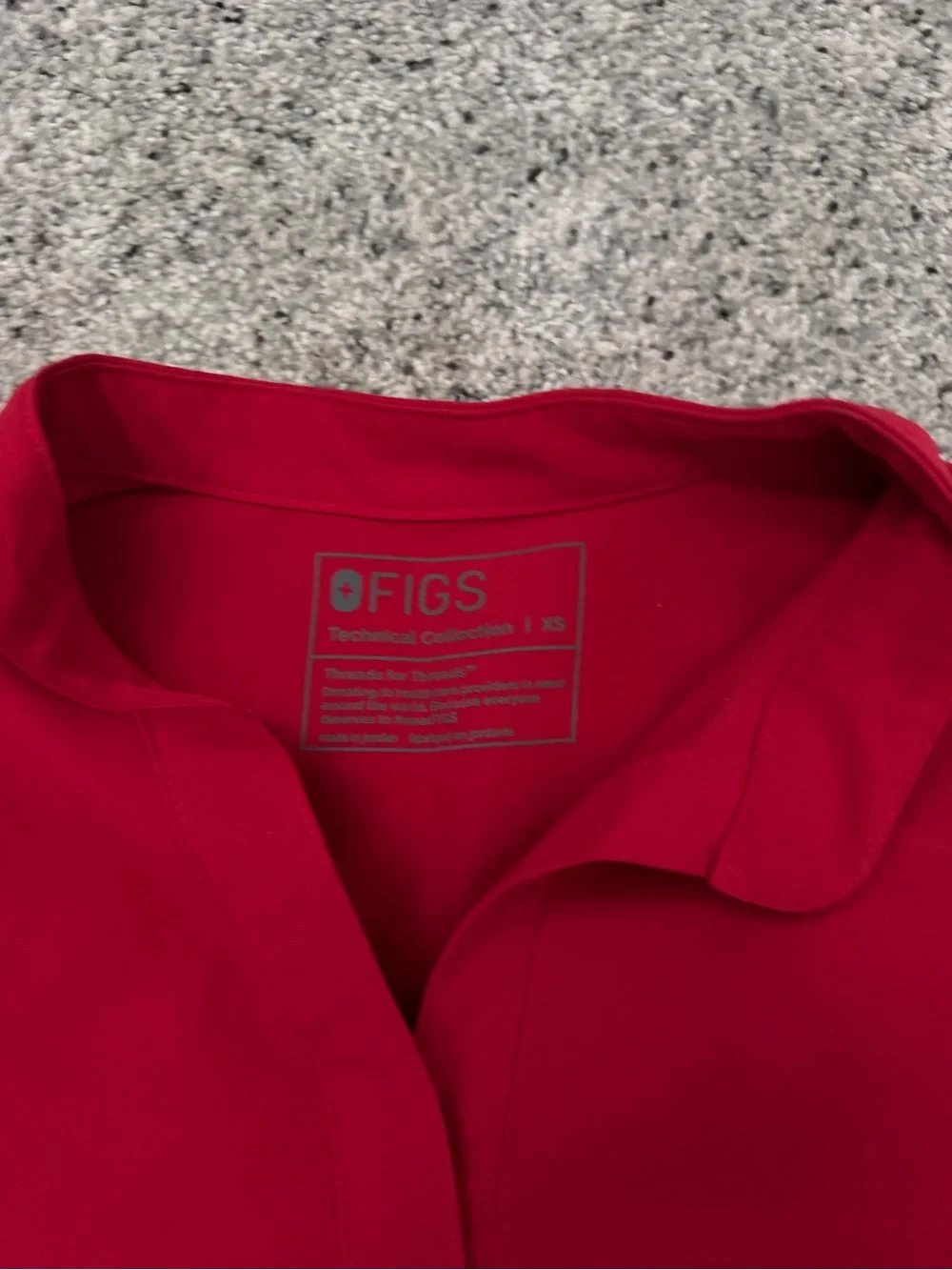Figs Winning Red Scrub Set Bundle - Picture 3 of 3